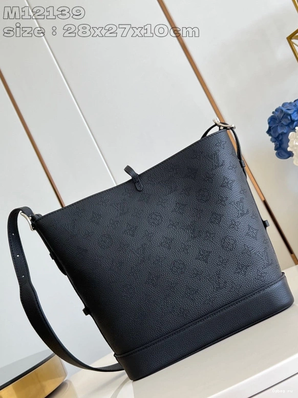 LOUIS VUITTON Flore-28*27*10CM 0819